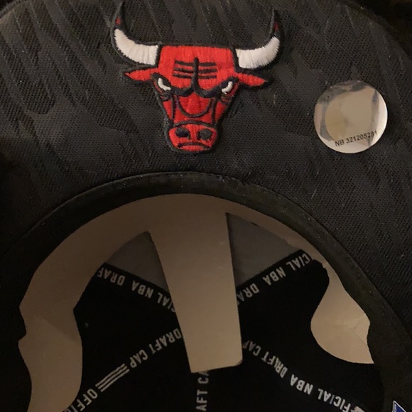 2013 Chicago Bulls Draft Cap - Picture 4 of 4